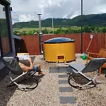 Ferienhaus Rajska Polana Premium ,na Odludziu Z Prywatna Balia Z Jacuzzi I Sauna ,cisza,rowery Elektryczne,gory,astroprzygoda,- Adrspach, Skalne Miasto, Zamek Ksiaz,andrzejowka,karpacz, Sniezka,janskie Laznie,pec