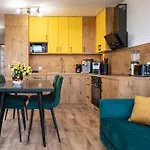 Rajska Polana Premium ,na Odludziu Z Prywatna Balia Z Jacuzzi I Sauna ,cisza,rowery Elektryczne,gory,astroprzygoda,- Adrspach, Skalne Miasto, Zamek Ksiaz,andrzejowka,karpacz, Sniezka,janskie Laznie,pec * Mieroszow