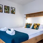 Rajska Polana Premium ,na Odludziu Z Prywatna Balia Z Jacuzzi I Sauna ,cisza,rowery Elektryczne,gory,astroprzygoda,- Adrspach, Skalne Miasto, Zamek Ksiaz,andrzejowka,karpacz, Sniezka,janskie Laznie,pec Ferienhaus *