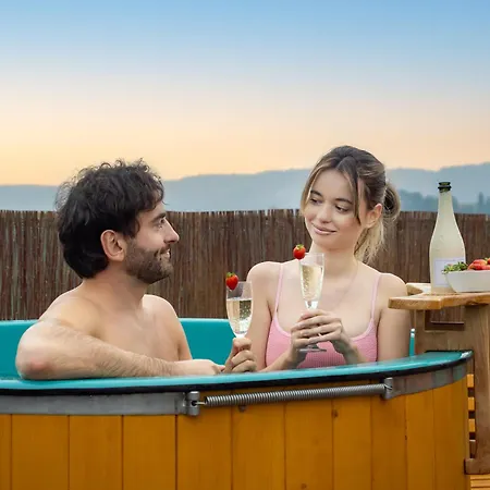 Rajska Polana Premium ,na Odludziu Z Prywatną Balią Z Jacuzzi I Sauną ,cisza,rowery Elektryczne,góry,astroprzygoda,- Adršpach, Skalne Miasto, Zamek Książ,andrzejówka,karpacz, śnieżka,janskie Laznie,pec Dom wakacyjny