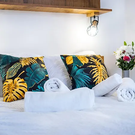 Rajska Polana Premium ,na Odludziu Z Prywatną Balią Z Jacuzzi I Sauną ,cisza,rowery Elektryczne,góry,astroprzygoda,- Adršpach, Skalne Miasto, Zamek Książ,andrzejówka,karpacz, śnieżka,janskie Laznie,pec Dom wakacyjny Mieroszow