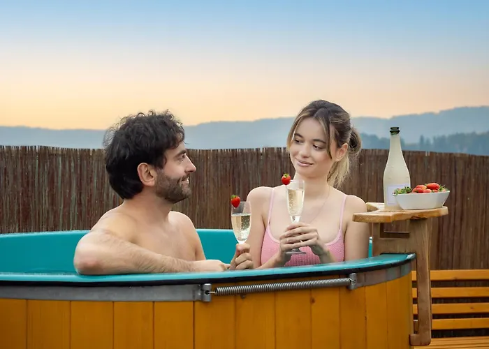 Rajska Polana Premium ,na Odludziu Z Prywatna Balia Z Jacuzzi I Sauna ,cisza,rowery Elektryczne,gory,astroprzygoda,- Adrspach, Skalne Miasto, Zamek Ksiaz,andrzejowka,karpacz, Sniezka,janskie Laznie,pec Ferienhaus