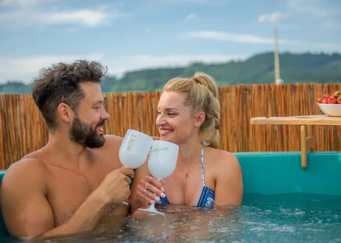 Rajska Polana Premium ,na Odludziu Z Prywatna Balia Z Jacuzzi I Sauna ,cisza,rowery Elektryczne,gory,astroprzygoda,- Adrspach, Skalne Miasto, Zamek Ksiaz,andrzejowka,karpacz, Sniezka,janskie Laznie,pec *