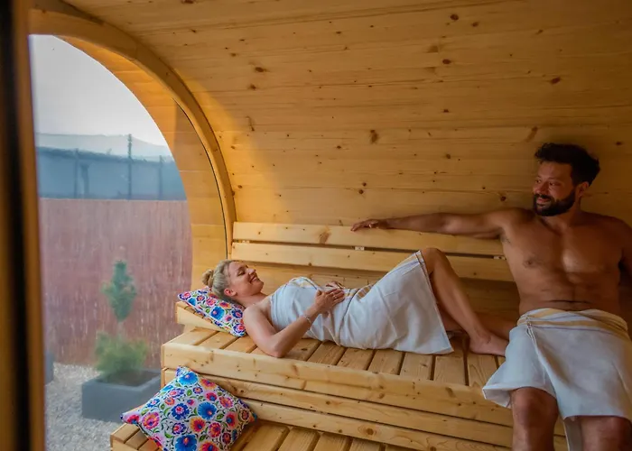 Ferienhaus Rajska Polana Premium ,na Odludziu Z Prywatna Balia Z Jacuzzi I Sauna ,cisza,rowery Elektryczne,gory,astroprzygoda,- Adrspach, Skalne Miasto, Zamek Ksiaz,andrzejowka,karpacz, Sniezka,janskie Laznie,pec *